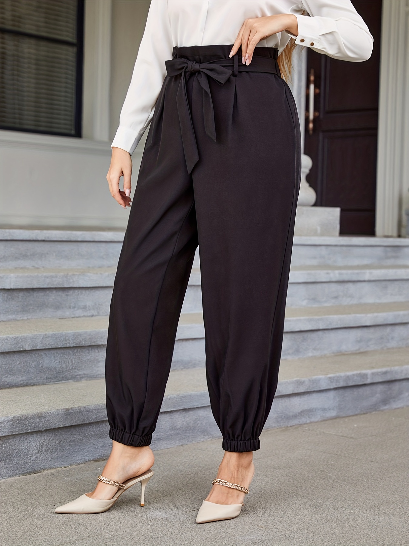 Solid High Rise Jogger Trousers With Belt