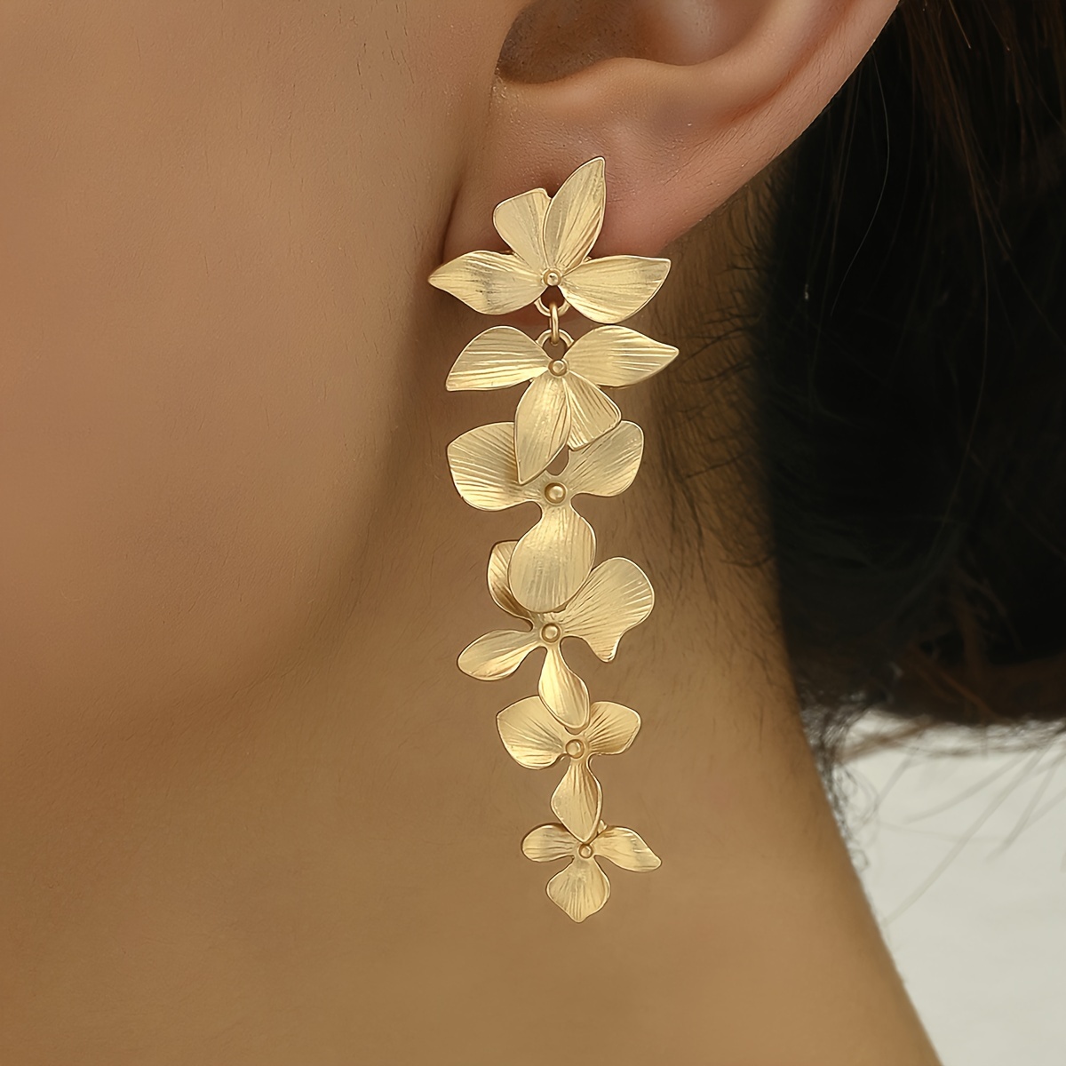 

Elegant Dangle Earrings Plated Beautiful Flower Design Symbol Of Beauty And Nobility Match Daily Outfits Party Decor