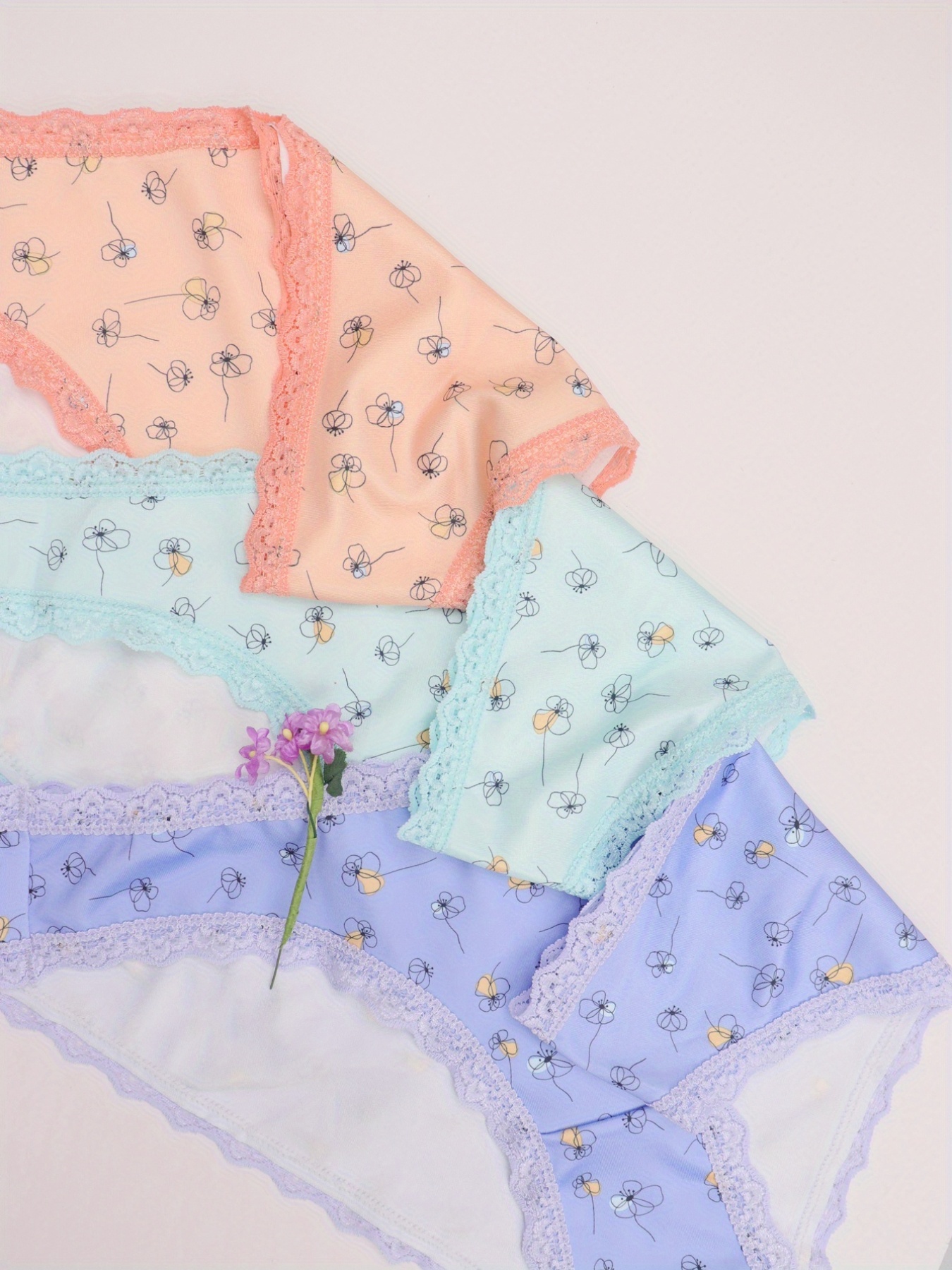 3pcs Floral Print Bikini Panties, Comfy & Cute Low Waist Lace Trim Panties,  Women's Lingerie & Underwear