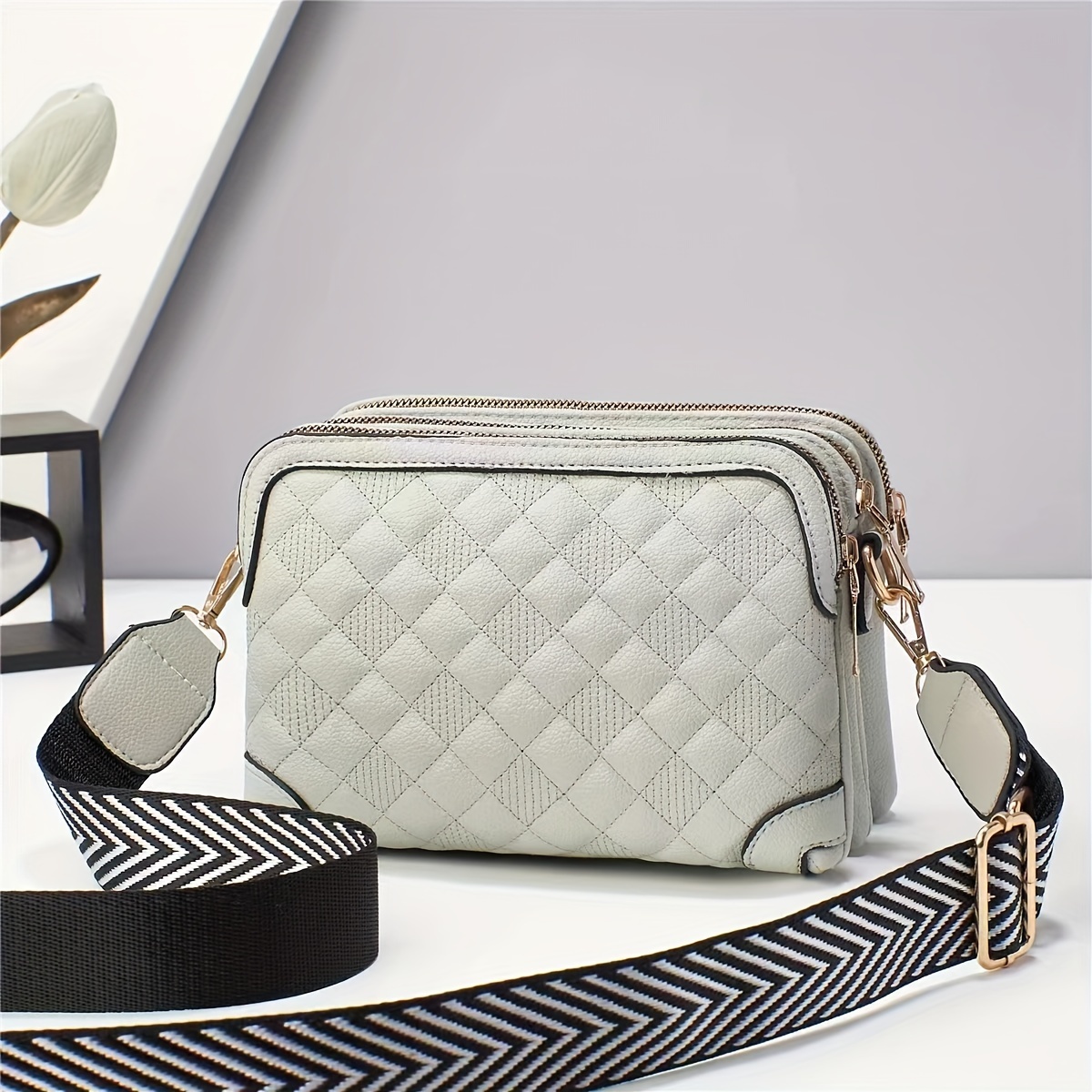 Pochette Bandoulière Toile Noire Avec Doublure Fourrure - Style épaule, Fermoir Clasp, Neuve Avec étiquette
