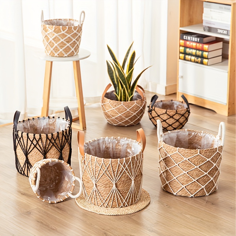 Woven Bamboo Planter Vase Storage Decorative Fish Creel Basket for Table  Home Floral Arrangement Kitchen Children Dance Props , 12x16cm 