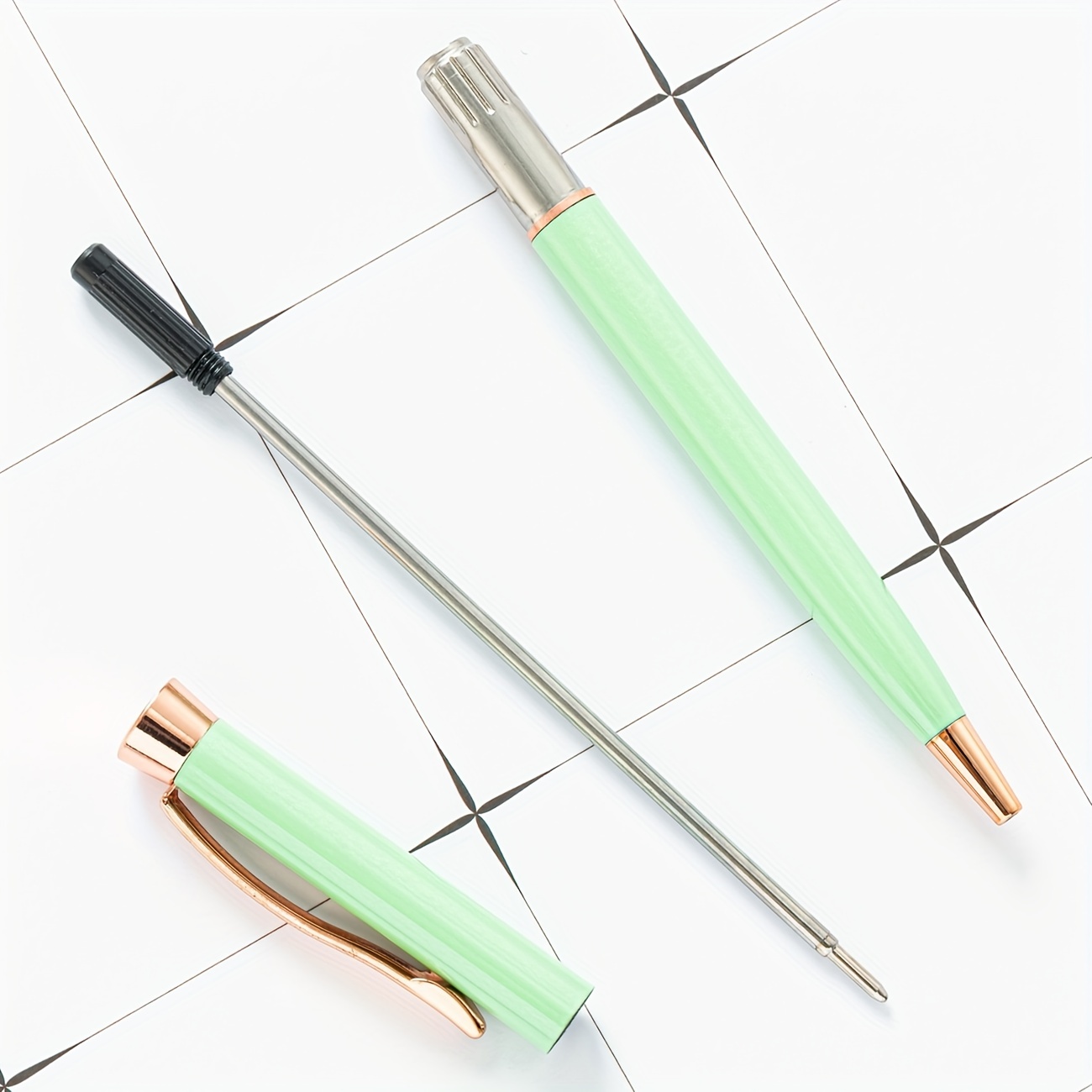 Black Ballpoint Pens Medium Point Work Pen With Super Soft Grip Ball Point  Pen For Men Women Retractable Office Pens - Temu Belgium