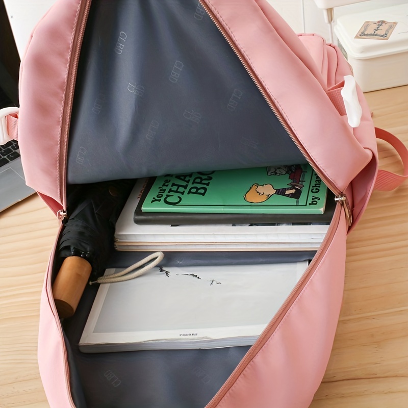 QOCO - Kawaii - Sac à dos avec pendentif Kawaii et accessoires - Joli sac à  dos de voyage - Harajuku - Sac d'école pour adolescentes - 44 x 31 x 14 cm,  Blanc. : : Mode