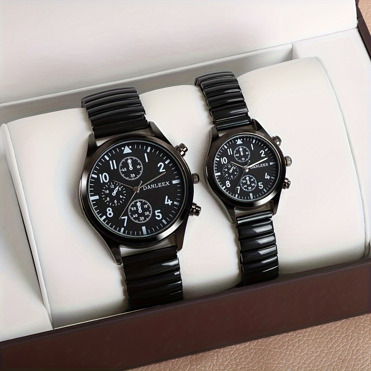 

2pcs Fashion Couple Quartz Watch Business Leisure Analog Elastic Stainless Steel Band Wrist Watch, Valentine's Day Gift