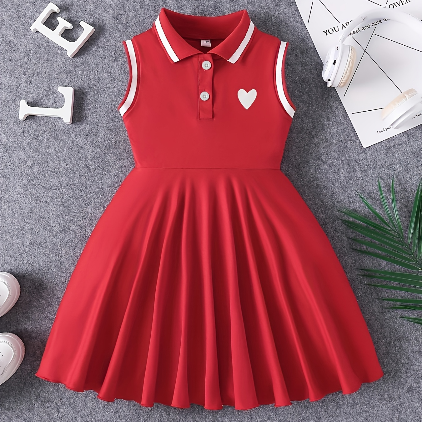Vestido de moda estilo veraniego para niñas - Sin mangas con cuello de Peter Pan, estampado de corazones, ropa casual hasta la rodilla