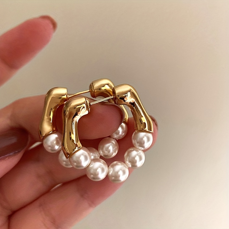 

Unique Geometric Imitation Pearls Design Hoop Earrings Alloy Jewelry Vintage Elegant Style For Women Dating Earrings