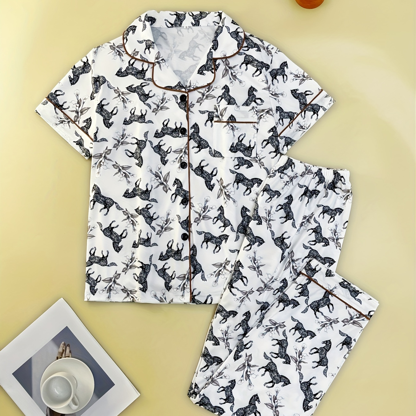 

Women's 2pcs Sleepwear, Short Sleeved Pants, Autumn/winter Warm, Printed , Casual Set