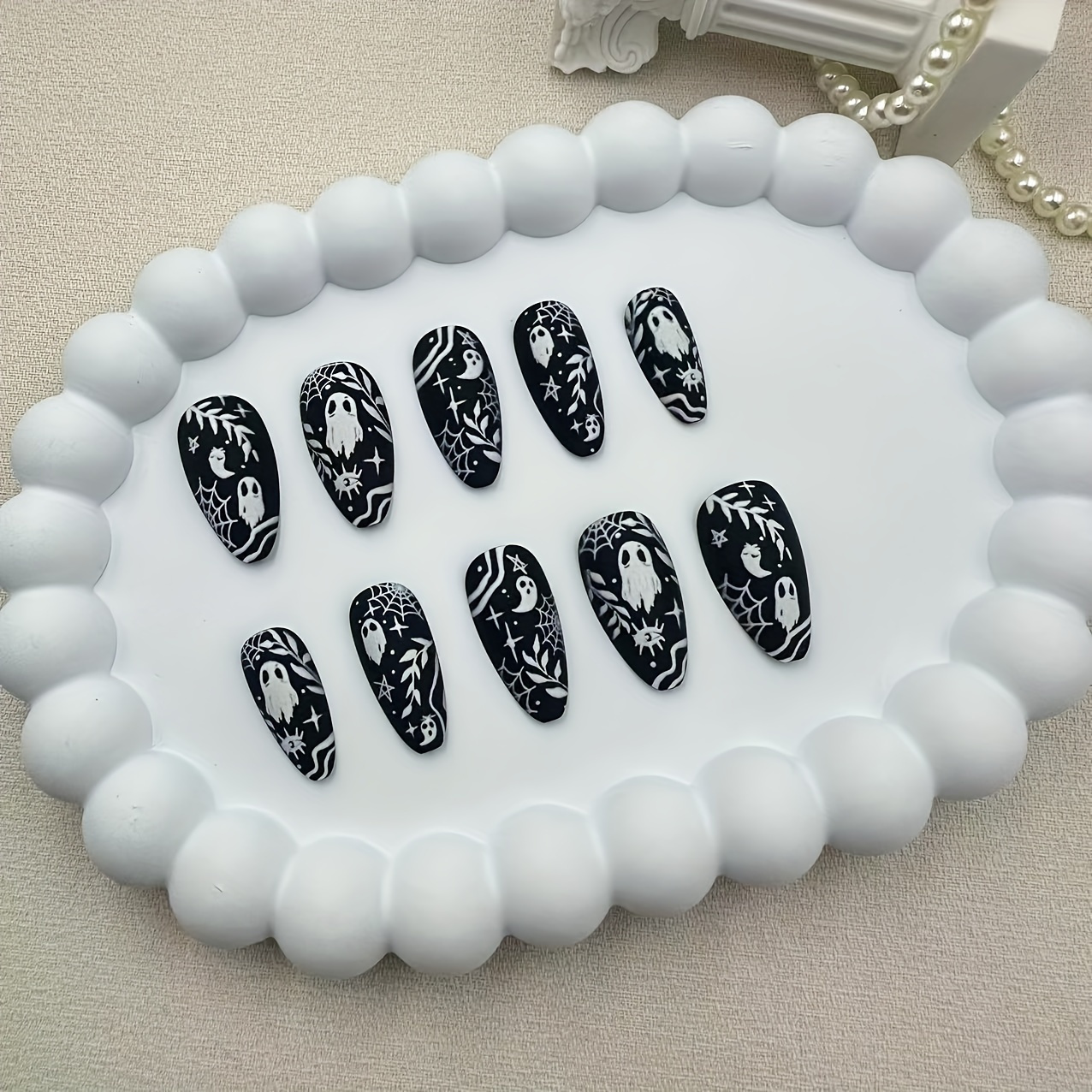 

24-piece Set Black Matte Almond-shaped Mid-length Press-on Nails With Hand-painted Designs And Plant Motifs With Jelly Glue - Full Cover Artificial Nail Tips For Women