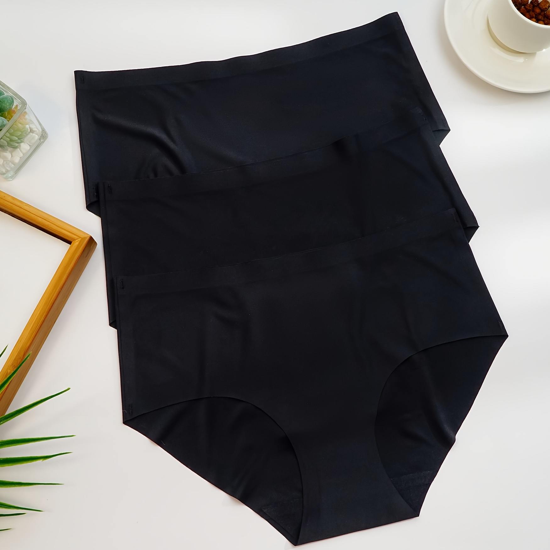 

3pcs Solid Simple Briefs, Soft & Comfy Stretchy Intimates Panties, Women's Lingerie & Underwear