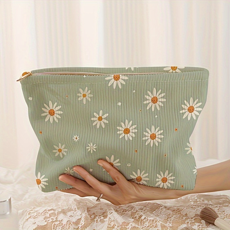 

Floral Daisy Print Polyester Cosmetic Bag With Zipper, Portable Patterned Velvet Toiletry Pouch, Lined Cosmetic Case With Random Printing - Unscented