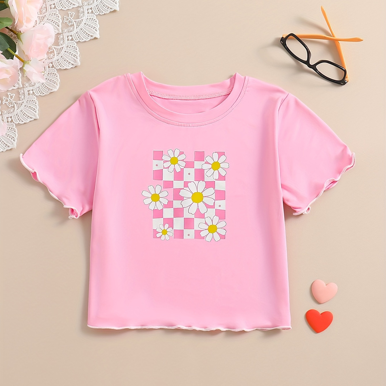 

Checkerboard Flower Print Crew Neck T-shirt For Girls, Casual Short Sleeve Top, Girl's Clothing For Summer Daily Wear