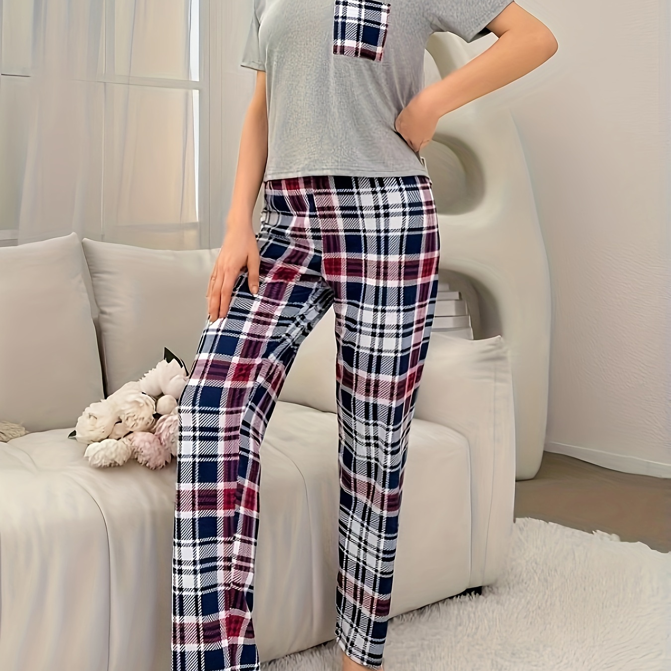 

Women's Plaid Print Casual Pajama Set, Short Sleeve Round Neck Pocketed Top & Pants, Comfortable Relaxed Fit