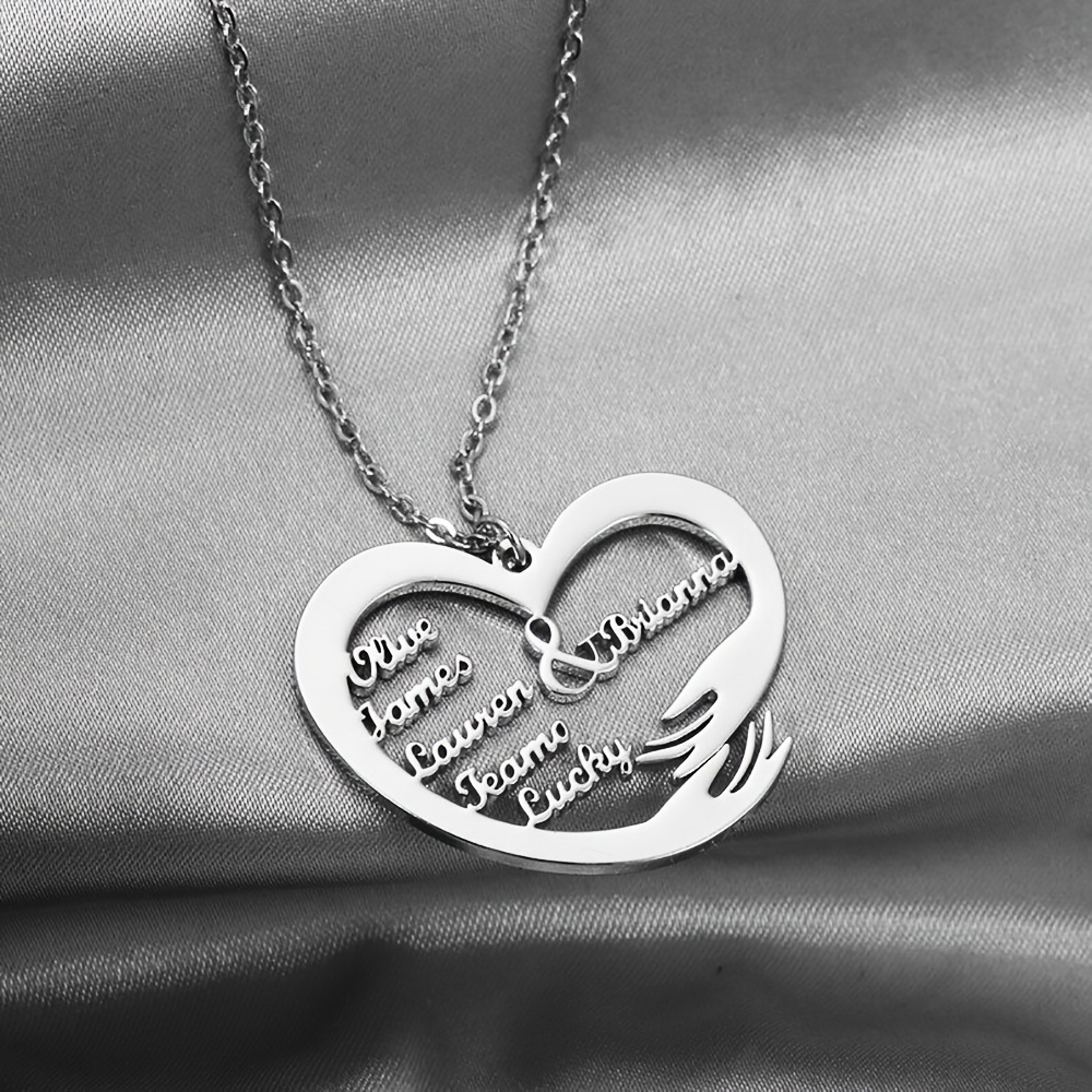 

Customized Love Heart Mother's Arms Mother's Necklace, Each Name Supports 1-15 Characters Mother's Day Gifts (english Language Only)
