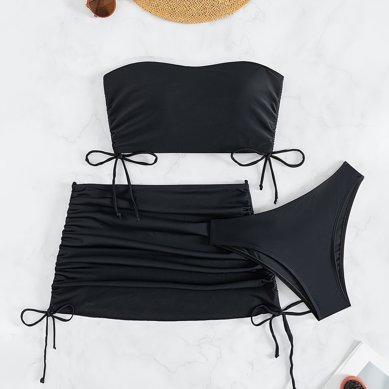 

Ensemble 3 Pièces Extensible Noir Uni, Bikini Bandeau À Cordon De Serrage Et Jupe Portefeuille Froncée Extensible, Maillots De Bain Et Vêtements Pour Femmes