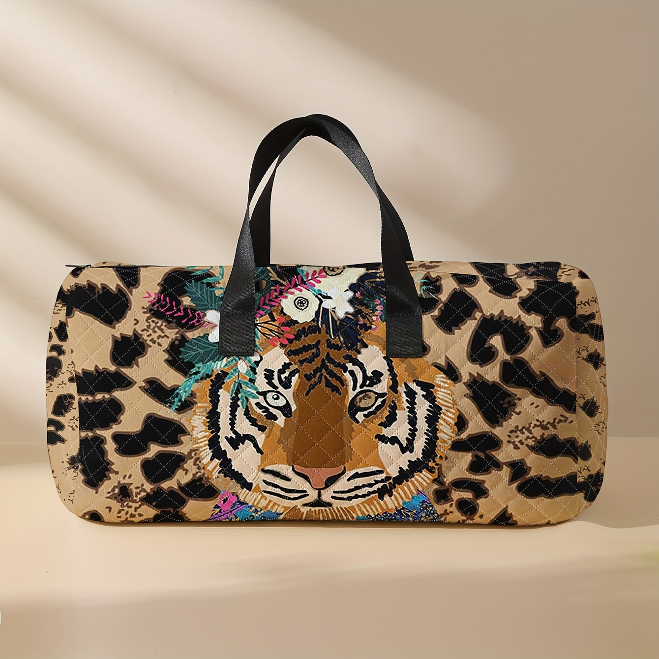 

Stylish Tiger Print Large Capacity Travel Duffle Bag - Polyester, Overnight Trips & Yoga, Handbag, Portable