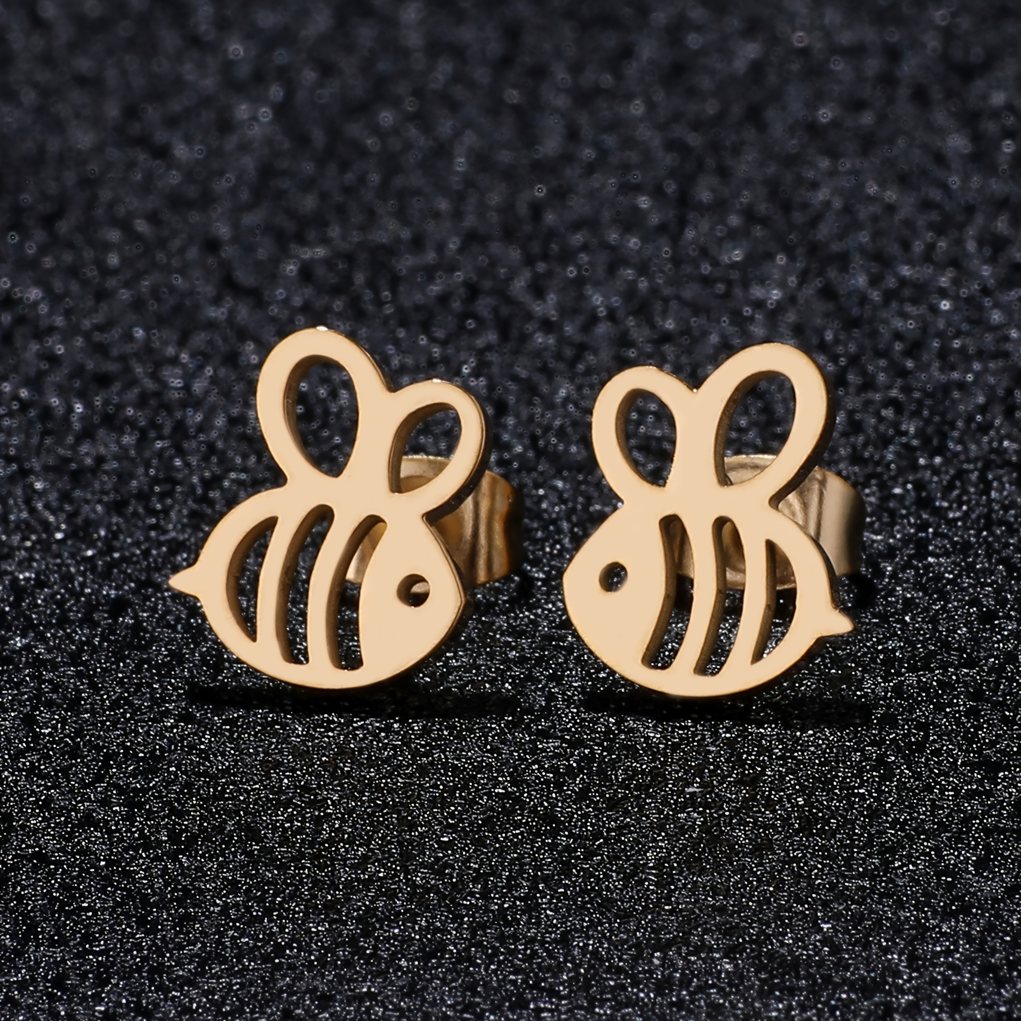 

Little Bee Ladies Stud Earrings Stainless Steel Animal Design Ear Jewelry Studs For Female