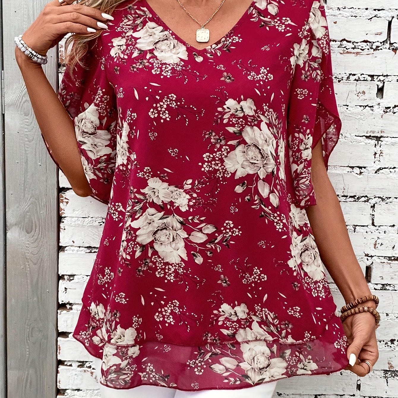 

Floral Print V Neck Blouse, Casual Short Sleeve Double Layer Hem Blouse For Spring & Summer, Women's Clothing