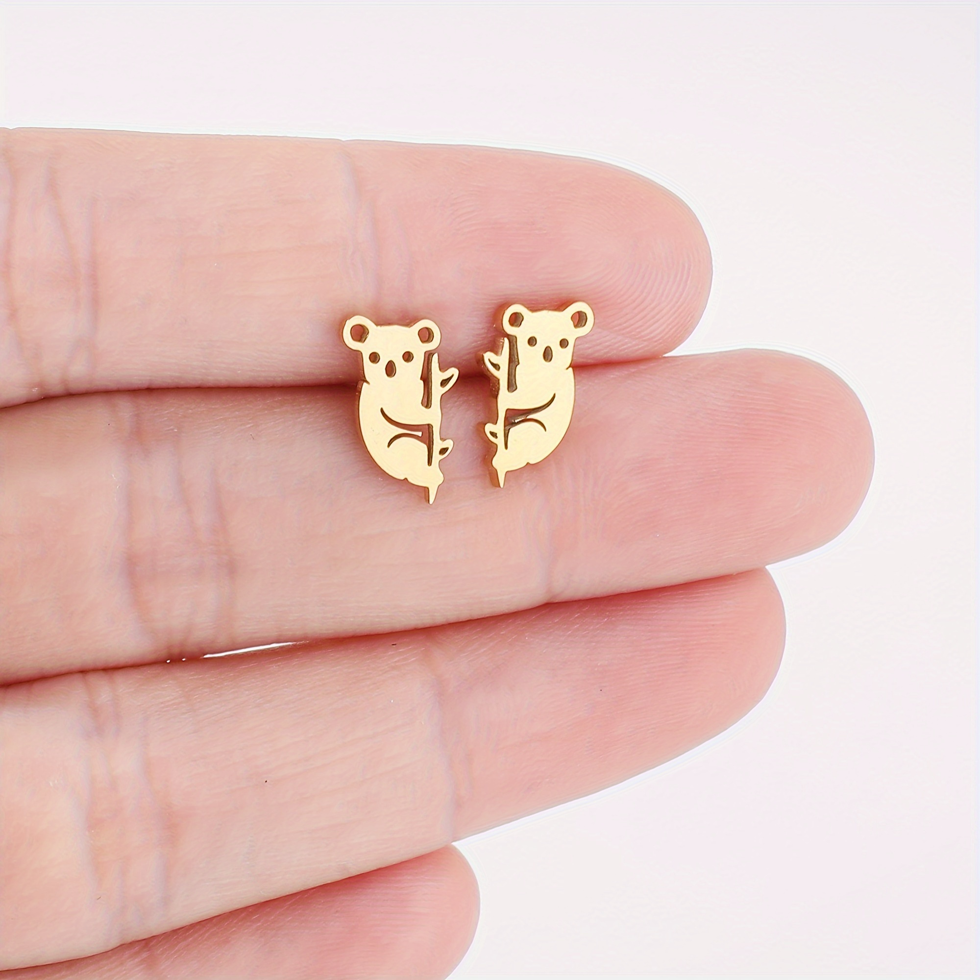 

1pair Men's Simple Fashion Stainless Steel Animal Koala Stud Earrings