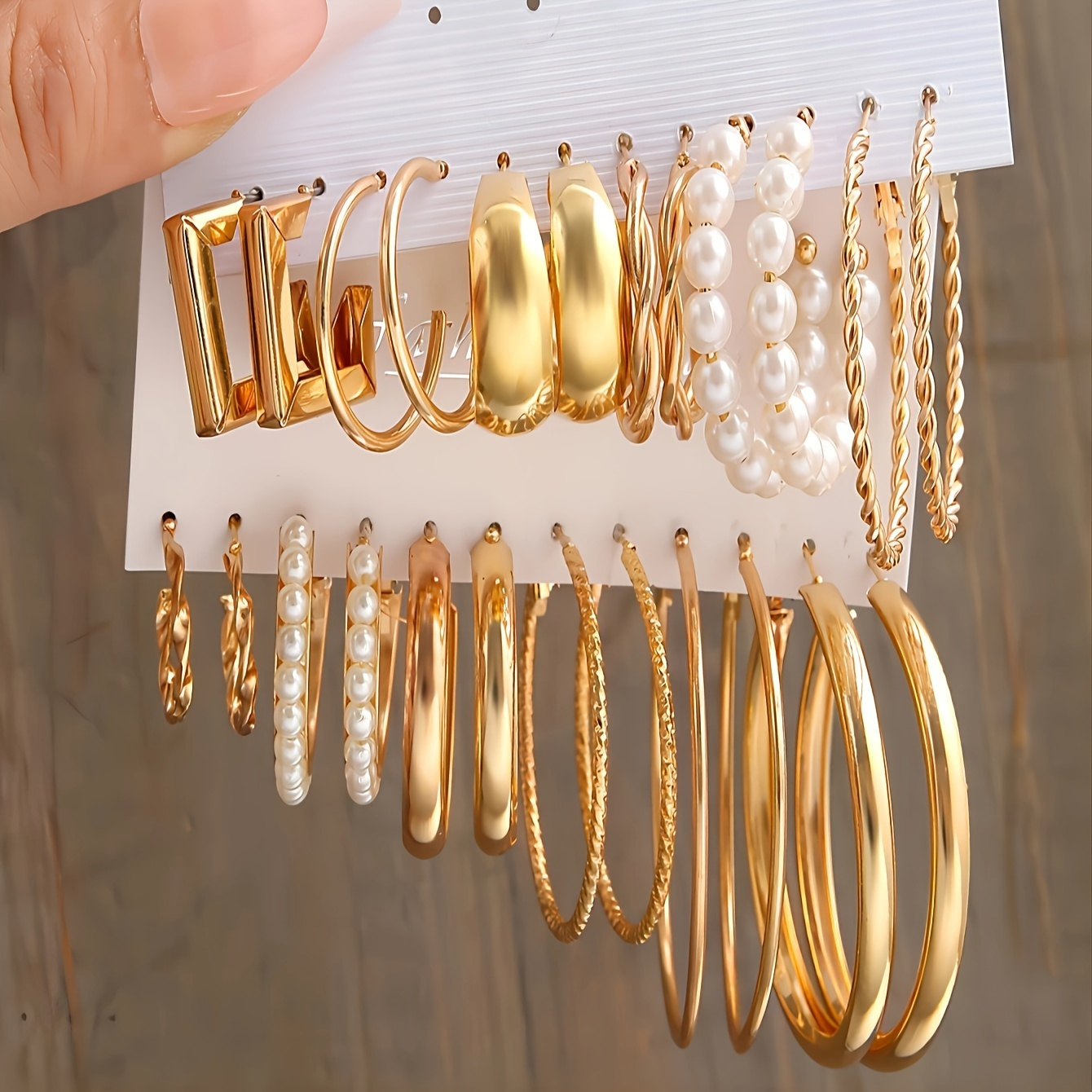 

12 Pairs Set Of Delicate Hoop Earrings Iron Jewelry Imitation Pearl Design Vintage Punk Style Personality Female Earrings Set