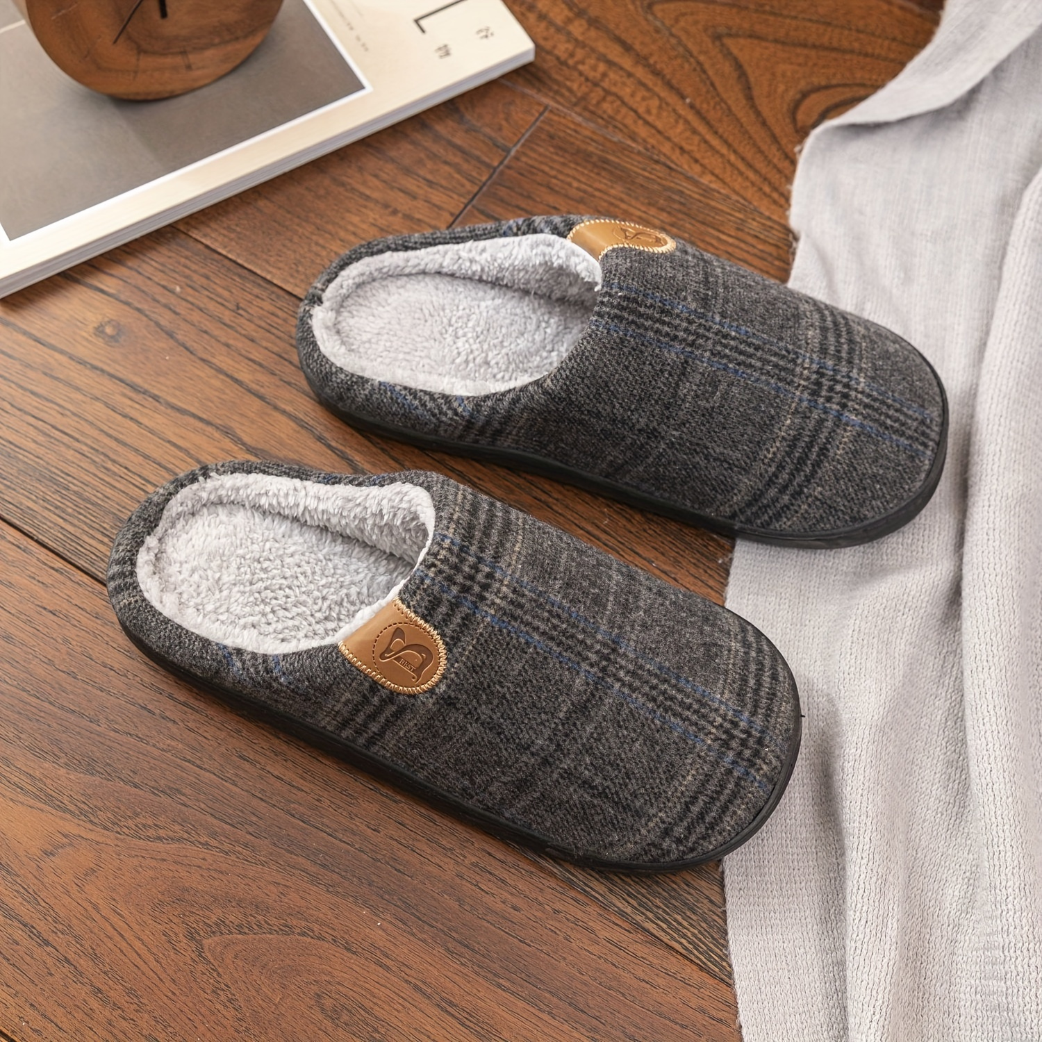 

Men's Solid Color Hollow Out Slippers With Warm Plush Lining, Comfy Non Slip Durable Thermal Slides, Men's Winter Indoor Footwear