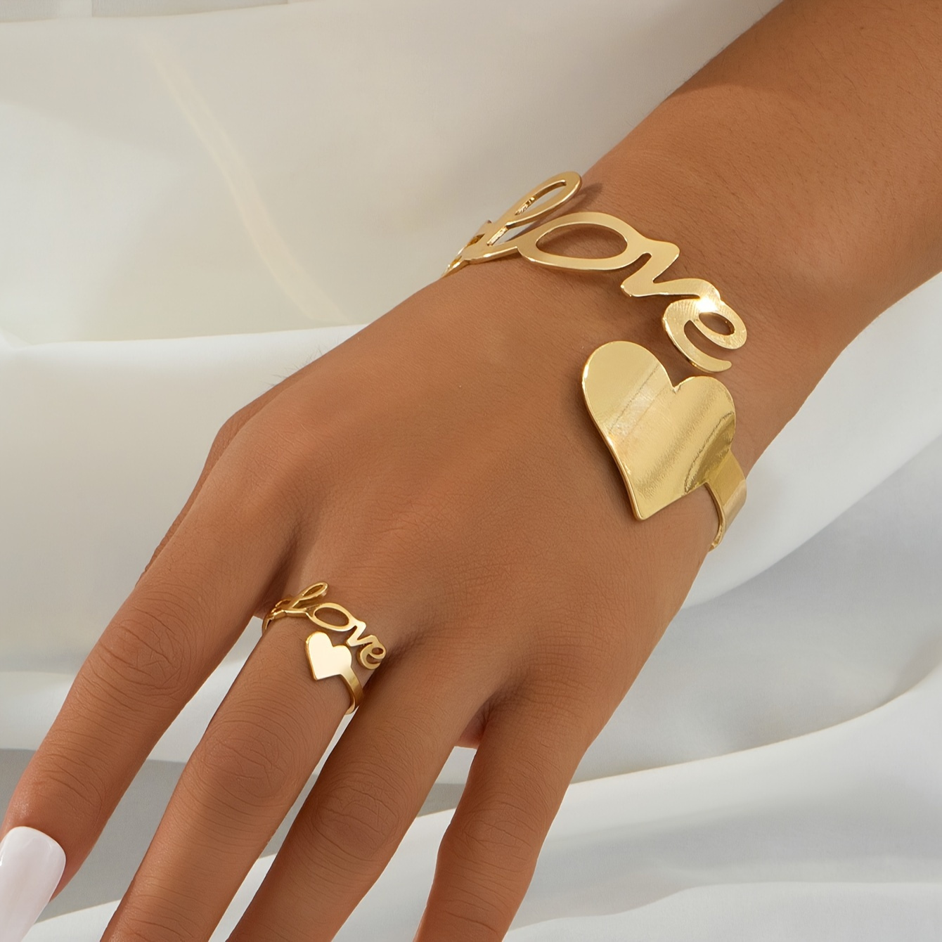 

Elegant Love Heart & Letter Adjustable Bangle And Ring Set - Chic Alloy Jewelry For Women | Perfect Valentine's Day Gift