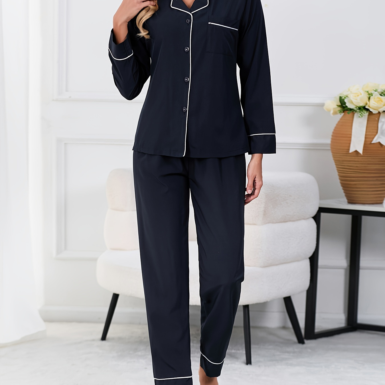 

Pyjamas à Manches Longues pour Femmes pour et avec Couleur Pure et Col Tourné, Vêtements d'Hiver pour , Taille Grande