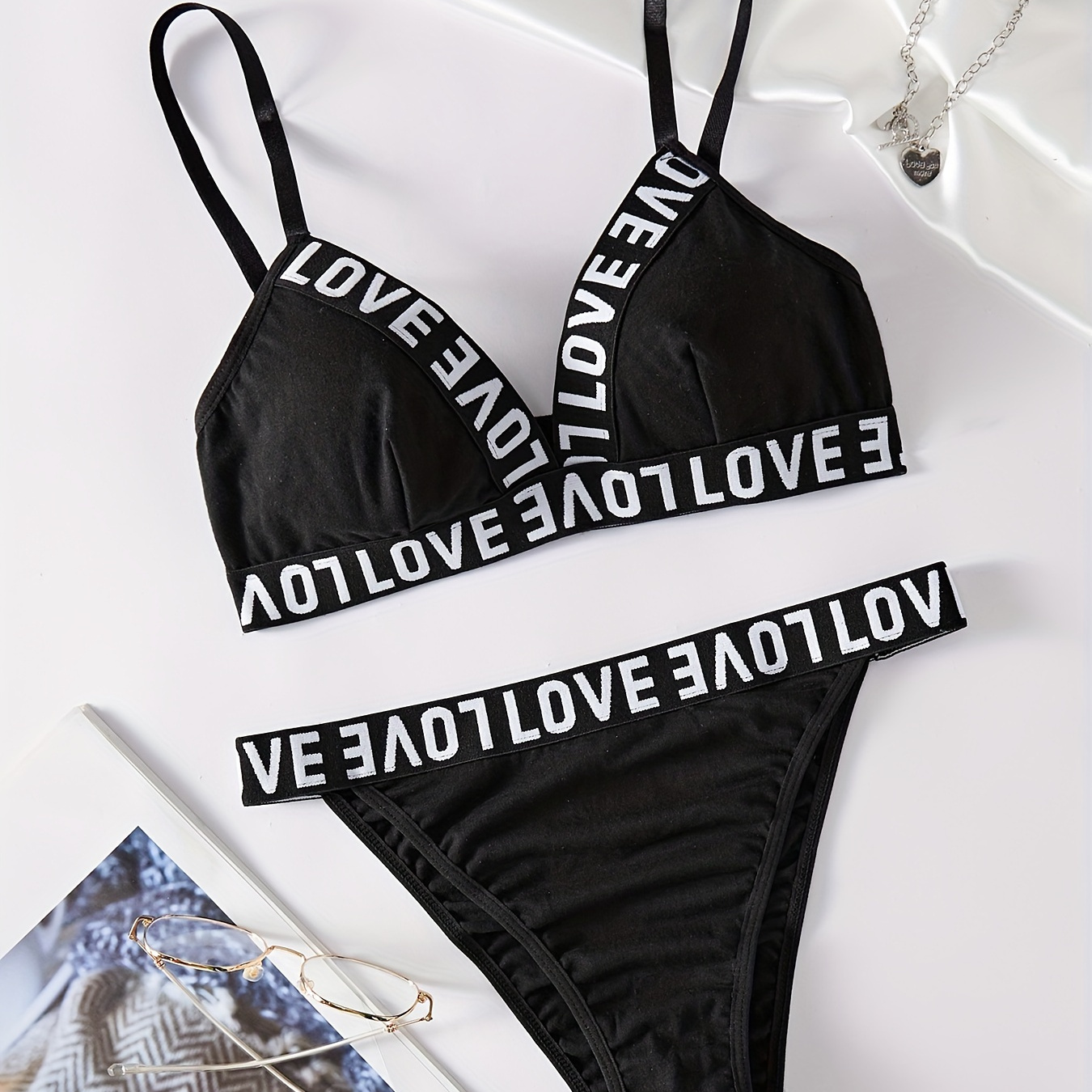 

Contrast Letter Print Bra & Panties, Soft Thin Strap Bra & Thong Panties Lingerie Set, Women's Lingerie & Underwear