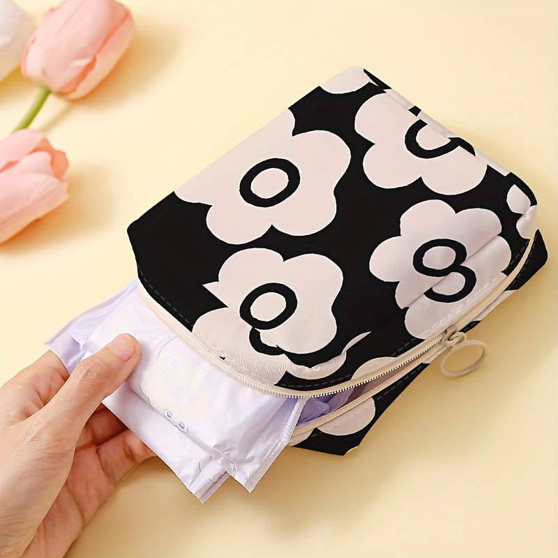 

Floral Pattern Portable Sanitary Napkin Organizer Pouch, Polyester Material, Large Capacity Travel Cosmetic Bag With Zipper, Storage Handbag - Pack Of 1