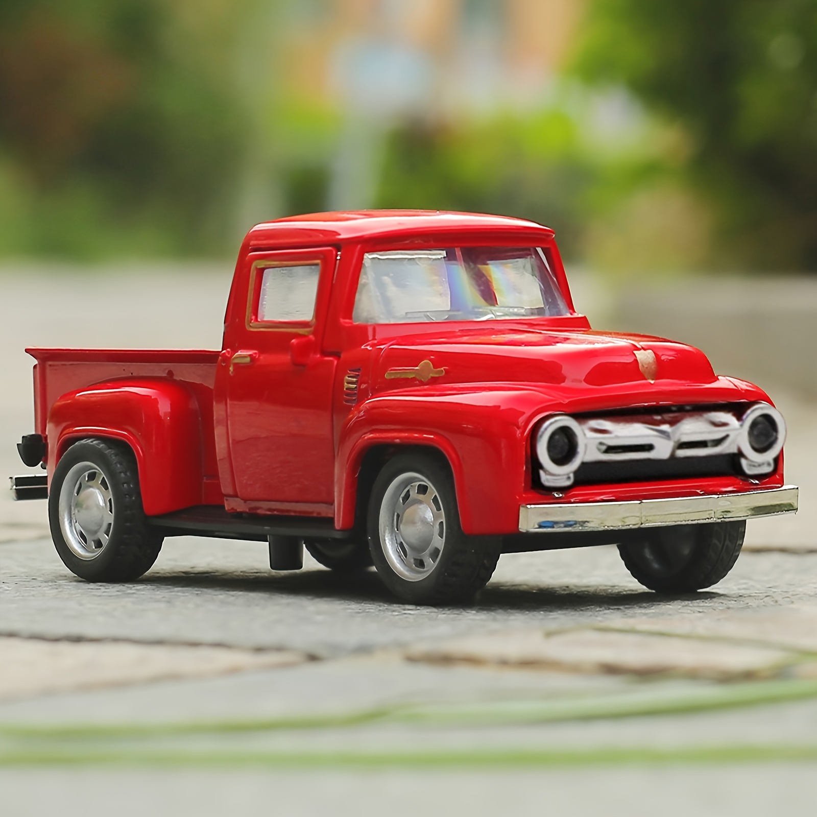 

Red Truck Decor Vintage Red Truck Christmas Decor Metal Farmhouse Decorative Tabletop Storage Mini Diecast Car Decorations Truck For Home Kitchen Farm, As Halloween Gift