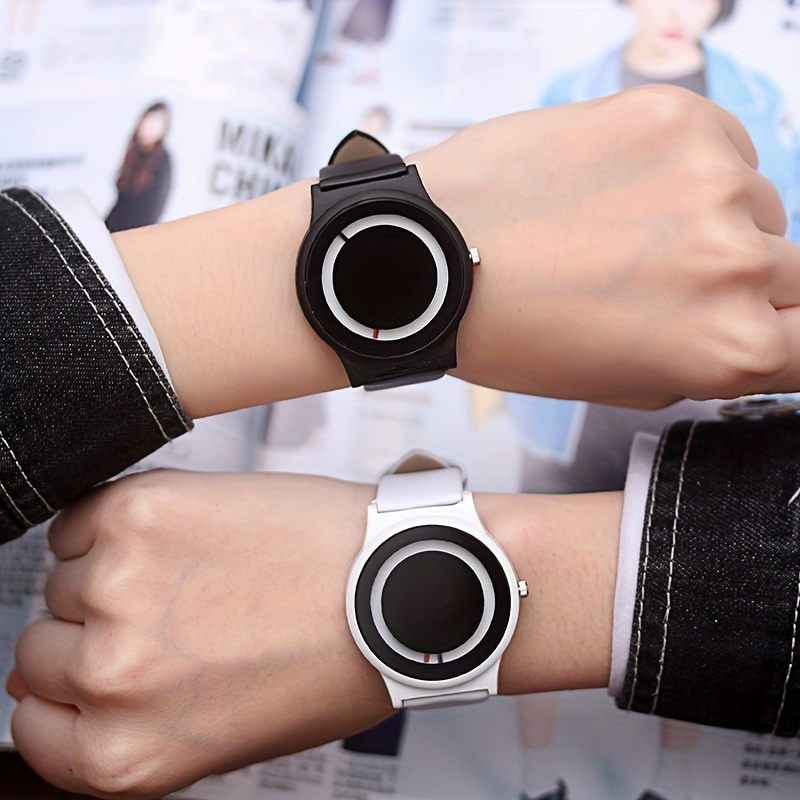 

Creative Round Pointer Quartz Watch Cool Fashion Analog Pu Leather Wrist Watch For Women Men Girls Boys Valentines Gift