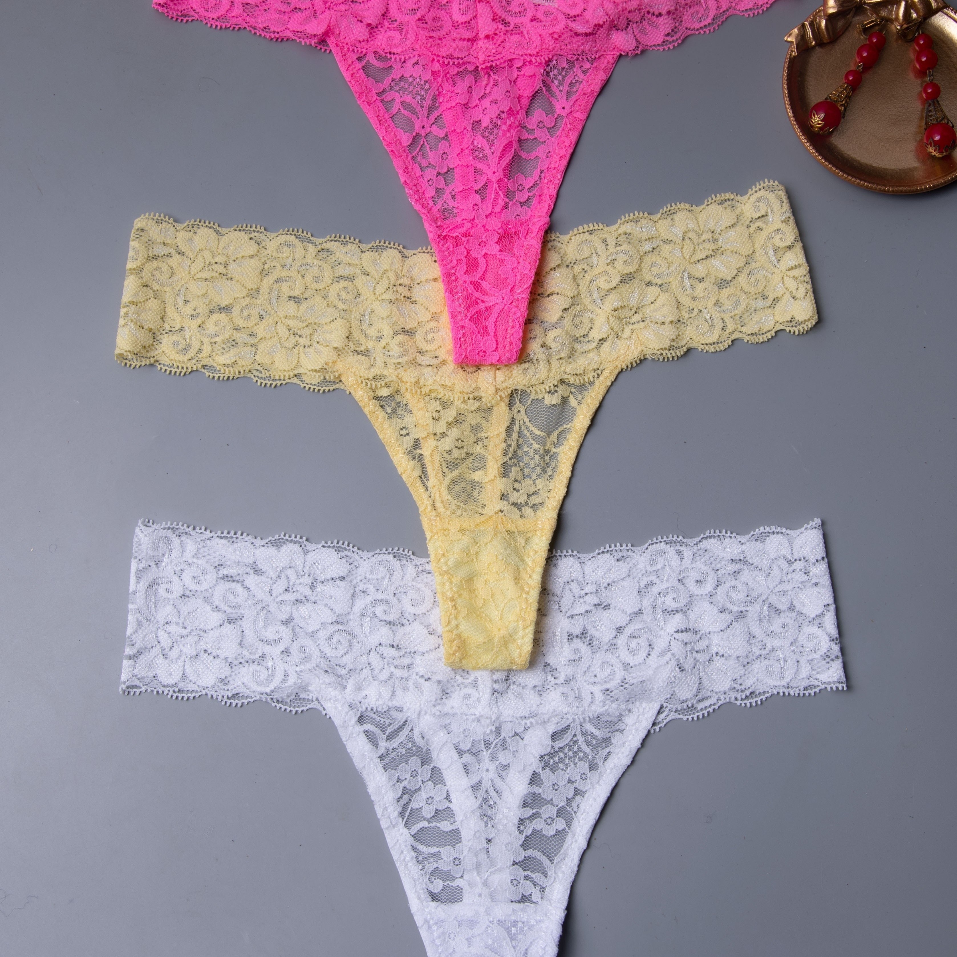 

3pcs Solid Floral Lace Thongs, Comfy Low Waist Intimates Panties, Women's Lingerie & Underwear