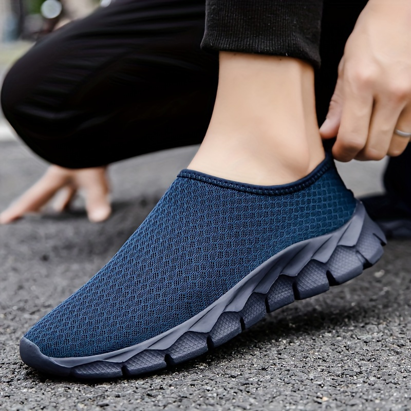 

Men's Slip On Casual Shoes Non Slip Shock Absorption Breathable All Seasons Outdoor Jogging Hiking Walking Comfy