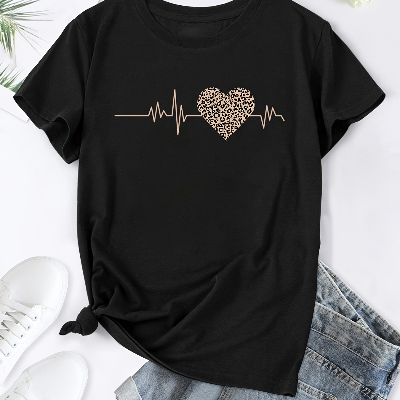 

Leopard Heart Print T-shirt, Summer Short Sleeve Crew Neck Casual Top, Women's Clothing