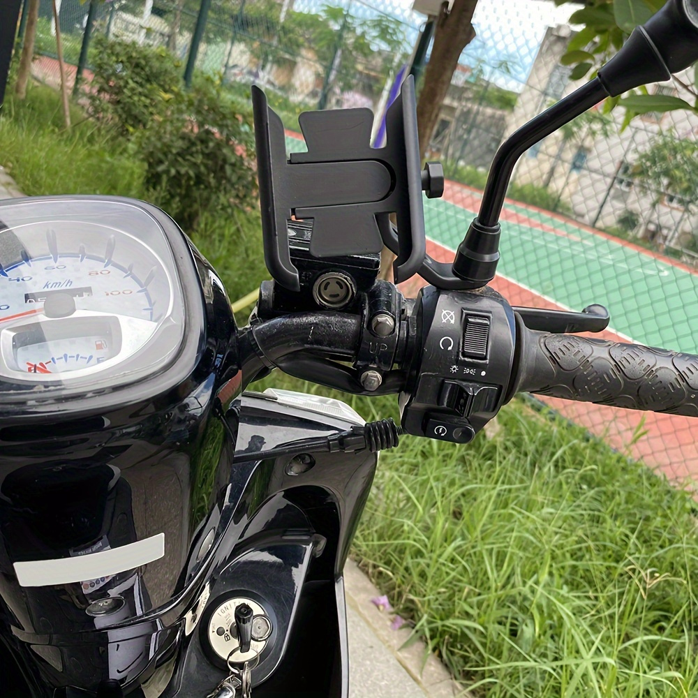 

Aluminum Motorcycle Phone Mount: Secure & Waterproof For Your Smartphone