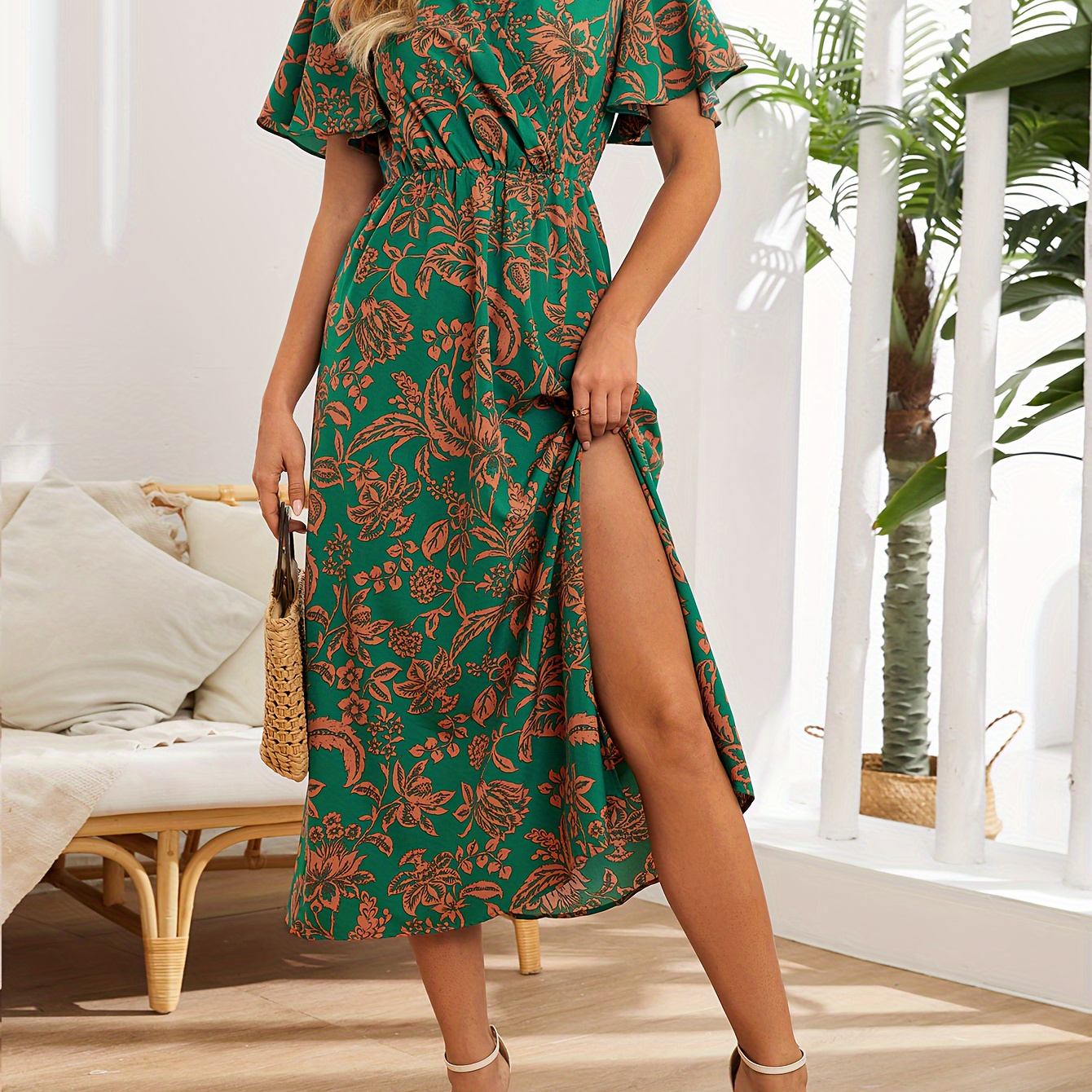 

Floral Print V Neck Dress, Elegant Short Sleeve Dress For Spring & Summer, Women's Clothing