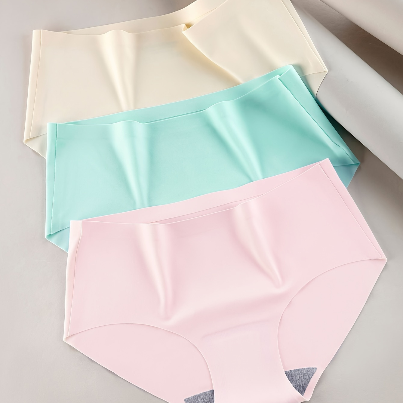 

3pcs Seamless Solid Briefs, Comfy & Breathable Stretchy Intimates Panties, Women's Lingerie & Underwear