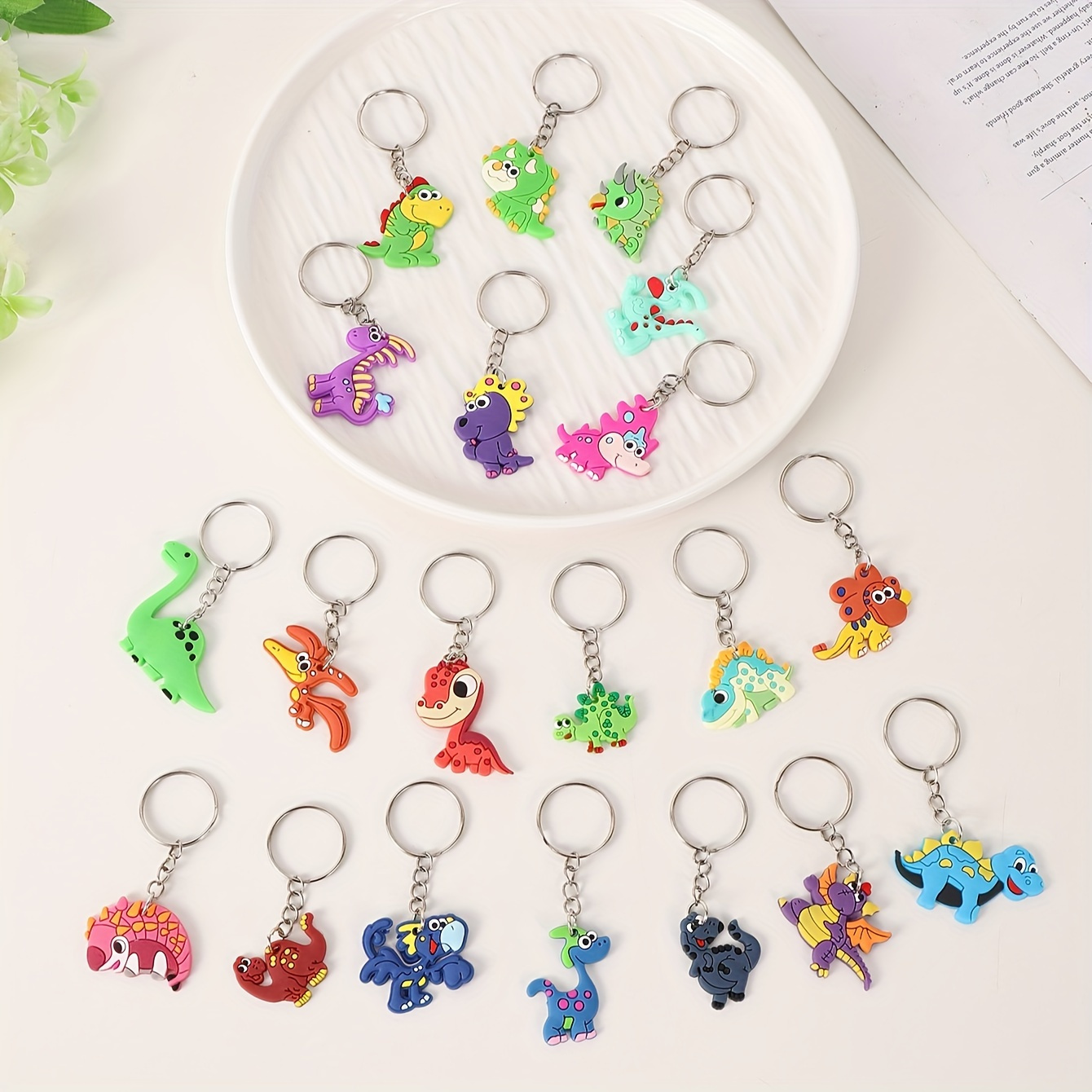 

20 Pcs Cartoon Dinosaur Keychains, Pvc Anime Key Rings For Bags, Diy Colorful Dino Keychain Set For Women Men