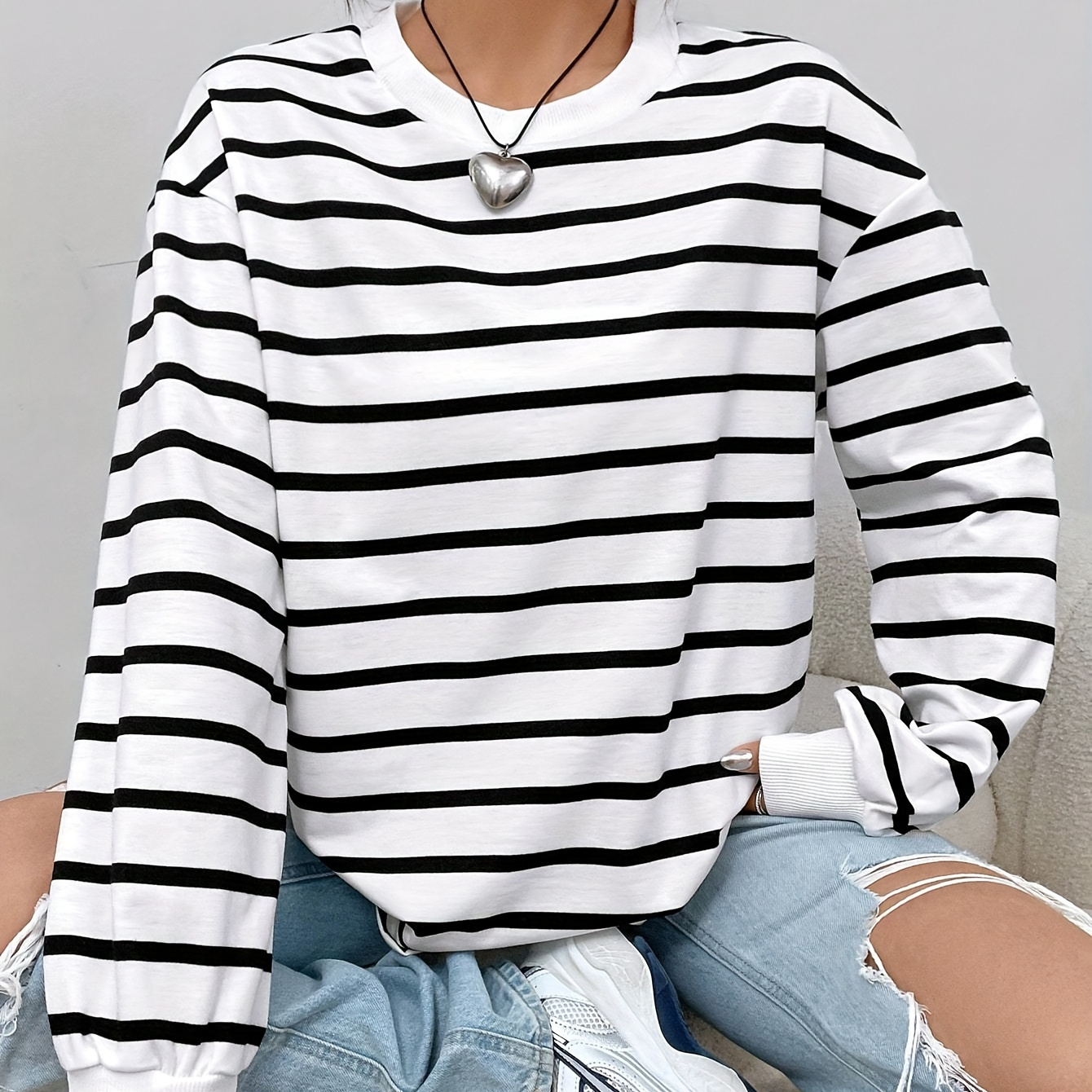 

Striped Drop Shoulder Pullover Sweatshirt, Casual Long Sleeve Crew Neck Sweatshirt For Fall & Winter, Women's Clothing