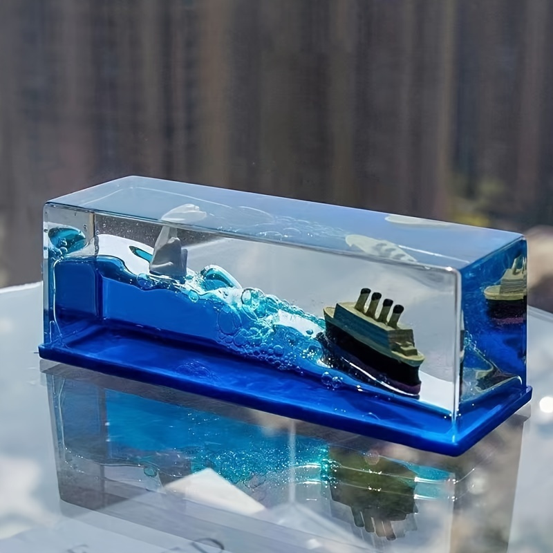 

Acrylic Ship Model Desk Decor - Collectible Liquid Ocean Liner - No Electricity Needed - Ideal For Office, Graduation & Holiday Gifts (christmas, Thanksgiving, Valentine's Day, ) - Suitable For 12-14