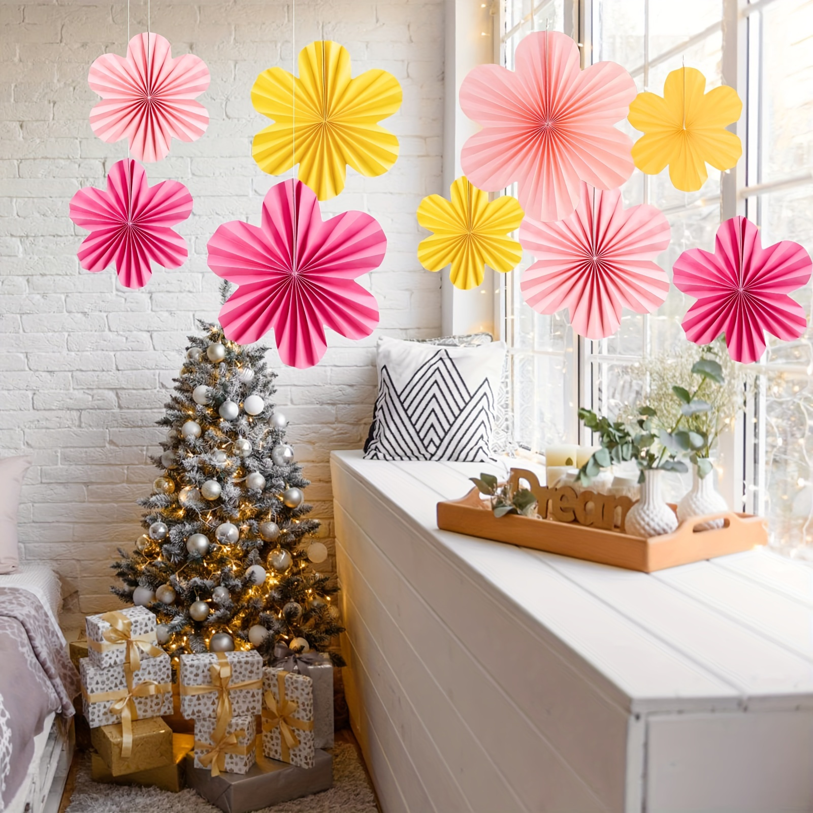 

Décoration murale en papier de soie 9-Pack Tissue Pom Poms, fleurs en papier rose rouge, rose et jaune avec support en fer pour la salle de classe, la fête et la décoration d'événements.