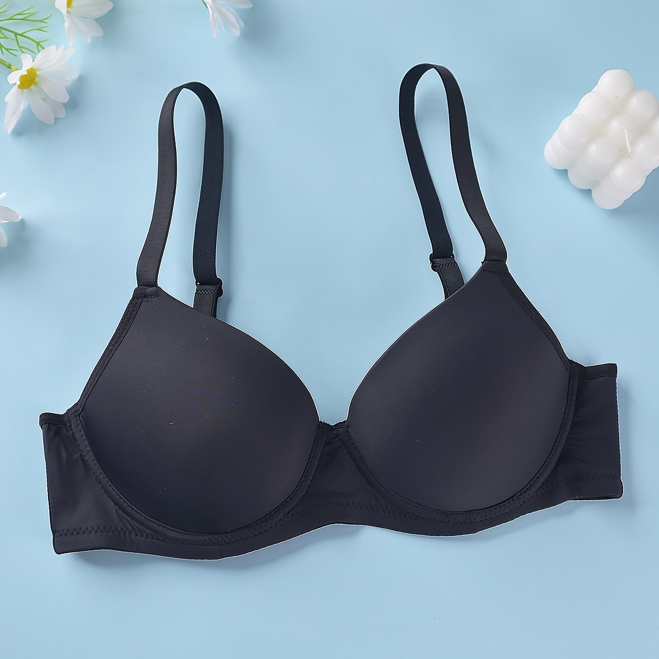 

Soutien-gorge Simple et Confortable en Couleur Unie, Bretelles Ajustables, Tenue Décontractée