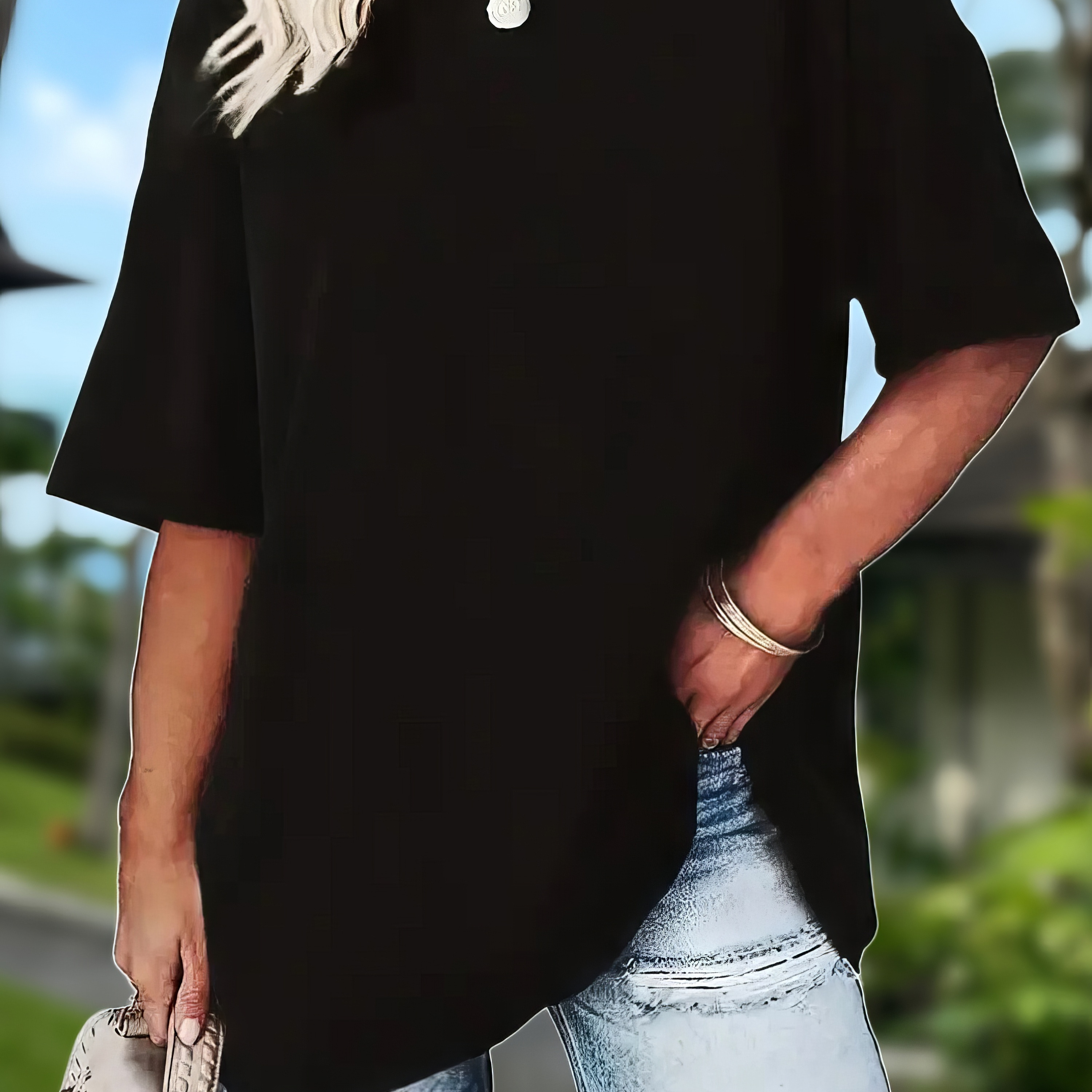 

Plus Size Solid Simple Loose T-shirt, Casual Crew Neck Short Sleeve T-shirt, Women's Plus Size clothing