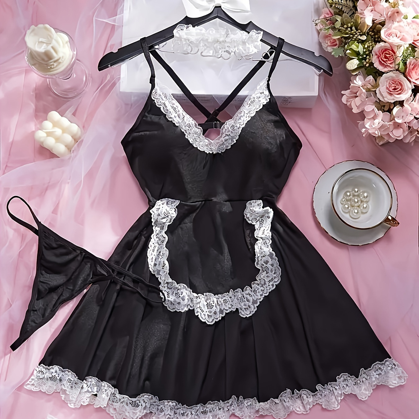 

Kawaii Maid Cosplay Costume, Women's Sexy Lingerie & Underwear, Lace Contrast Color Block Crisscross Strap Dress & Thong & Choker & Leg Garters