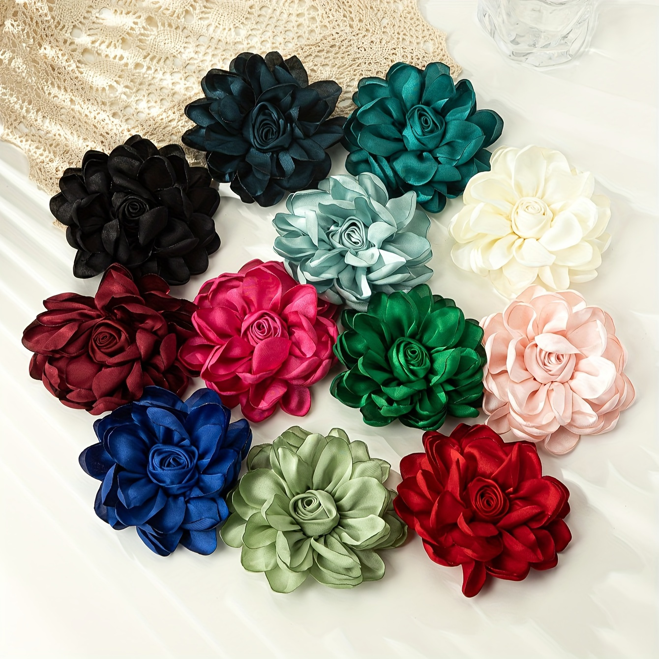 

Chic Handcrafted Satin Fabric Flower Brooch - Versatile Accessory For Everyday & Party Wear