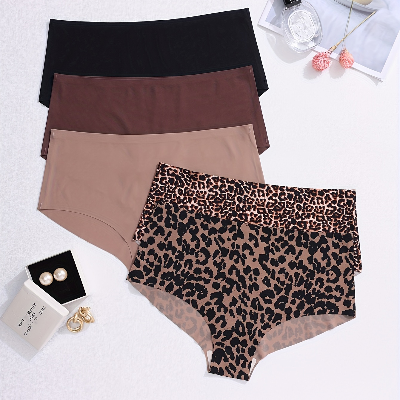 

5pcs Sexy Leopard Print Seamless Briefs, 85% Polyamide 15% Elastane Knit Fabric Underwear For Women