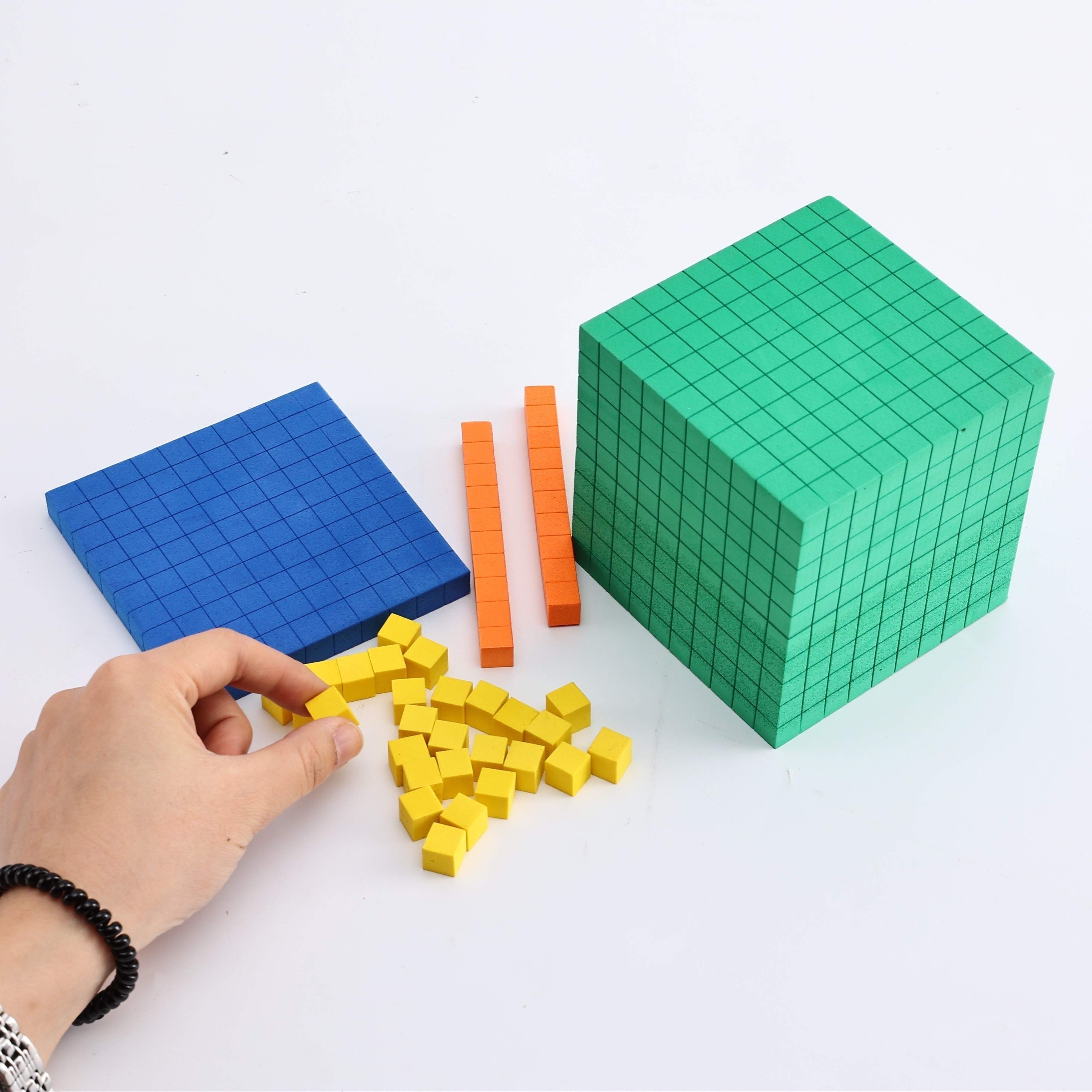 

Differentiated Foam Base Ten Blocks Complete Set, Place Value Blocks, Counting Cubes, Base Ten Blocks Classroom Set, Math Blocks Kindergarten, Base 10 Math Manipulatives (set Of 116)