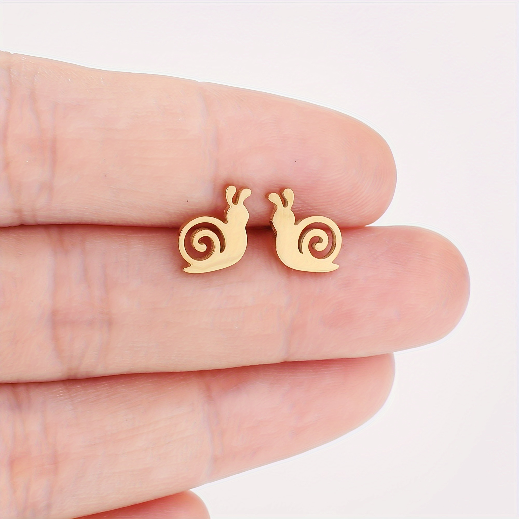 

Snail Shaped Stud Earring Simple Casual Cute Stud Earrings Ear Ornaments Jewelry Accessories For Daily Decoration