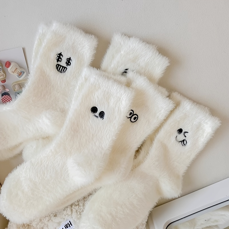 

2/4/5 Pairs Cartoon Expression Pattern Plush Socks, Comfy & Soft Mid Tube Socks, Women's Stockings & Hosiery