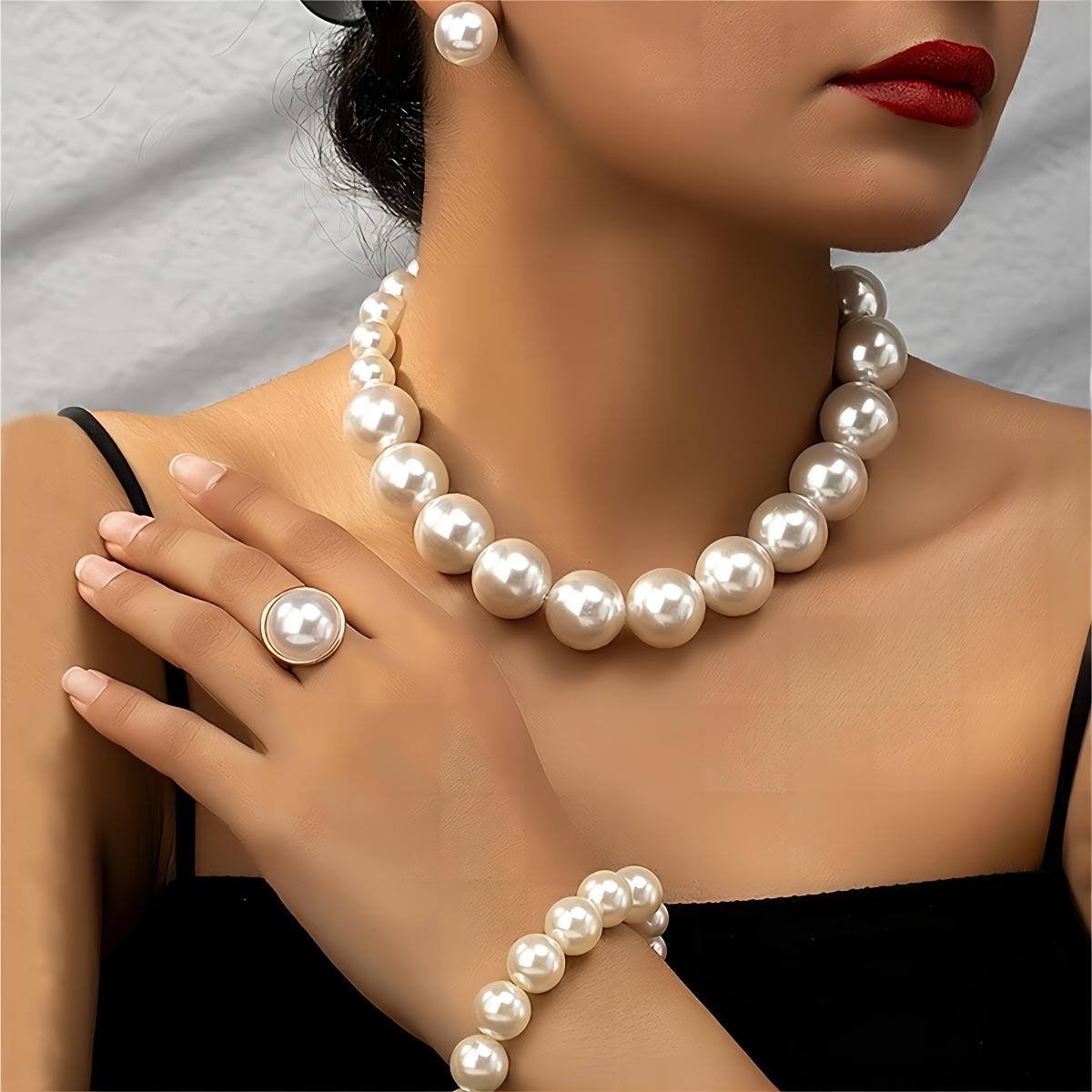 

Elegant 5-piece Faux Pearl Jewelry Set For Women, Vintage French-inspired Luxe Style, Includes Necklace, Bracelet, Earrings, And Ring, Sexy And Cute Fashion Accessories For Weddings