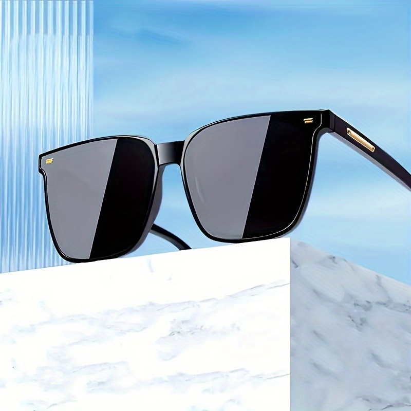 

Modern Classic Square Fashion Glasses, For Men Women Outdoor Sports Party Vacation Travel Driving Fishing Supply Photo Prop